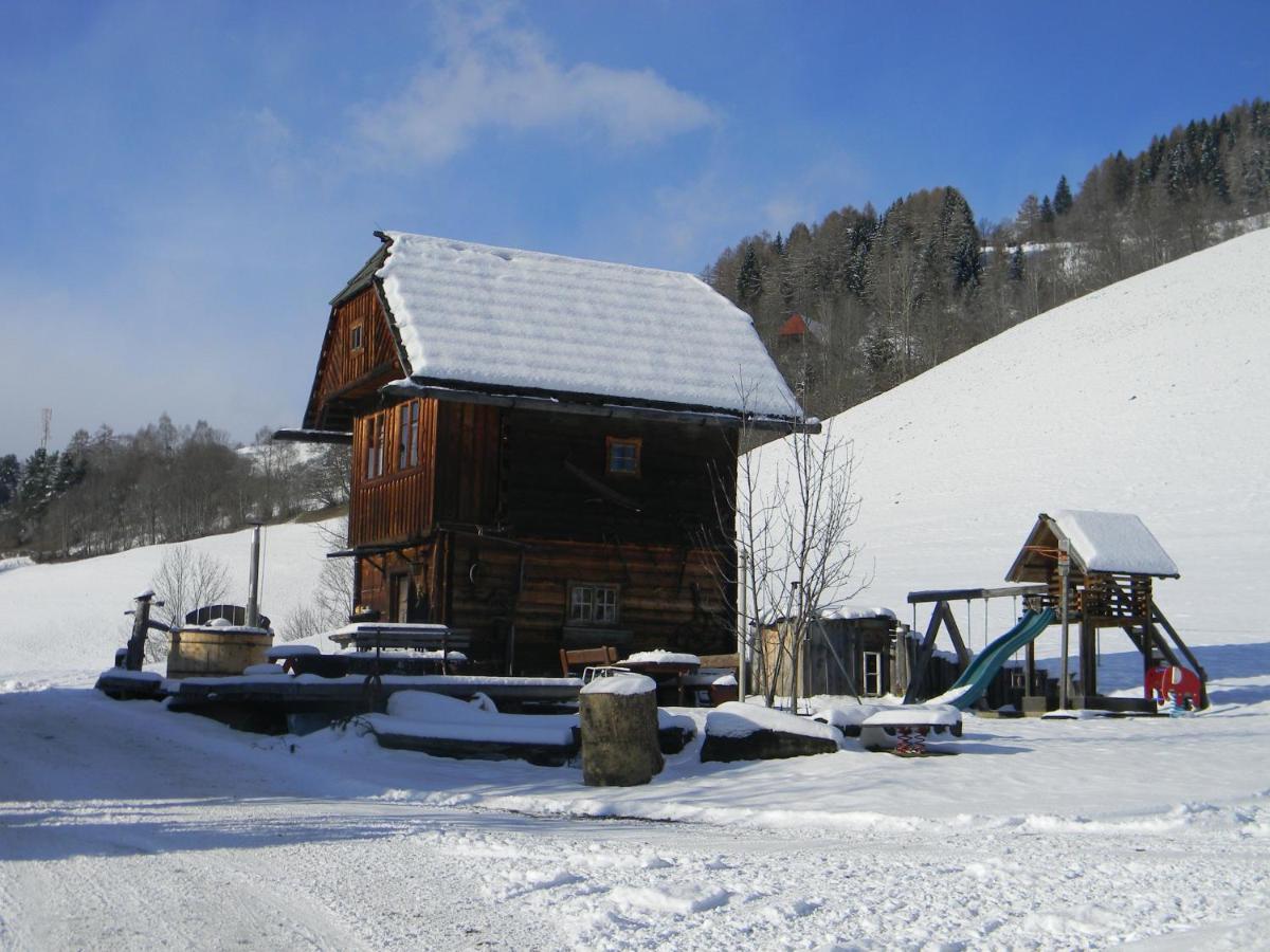 Huettenferien Koeberlhof Sankt Georgen ob Murau Esterno foto